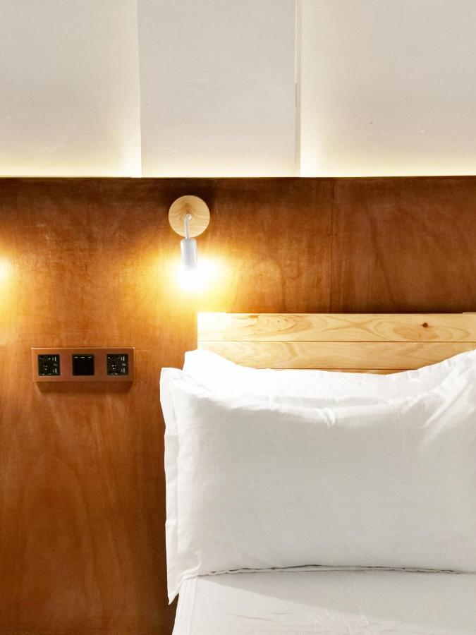 Nomadsmnl Hostel Paranaque City Eksteriør billede